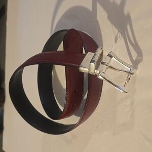 Mens Reddish Brown Leather Belt Reversible Silver Buckle Sz.M/L